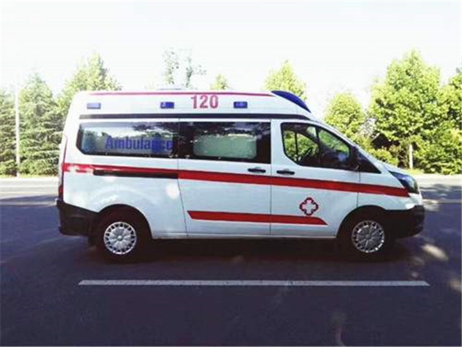 察布查尔救护车出租服务案例6